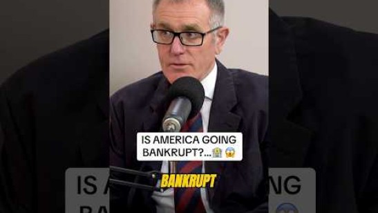 Is a financial collapse coming? 👀💣
